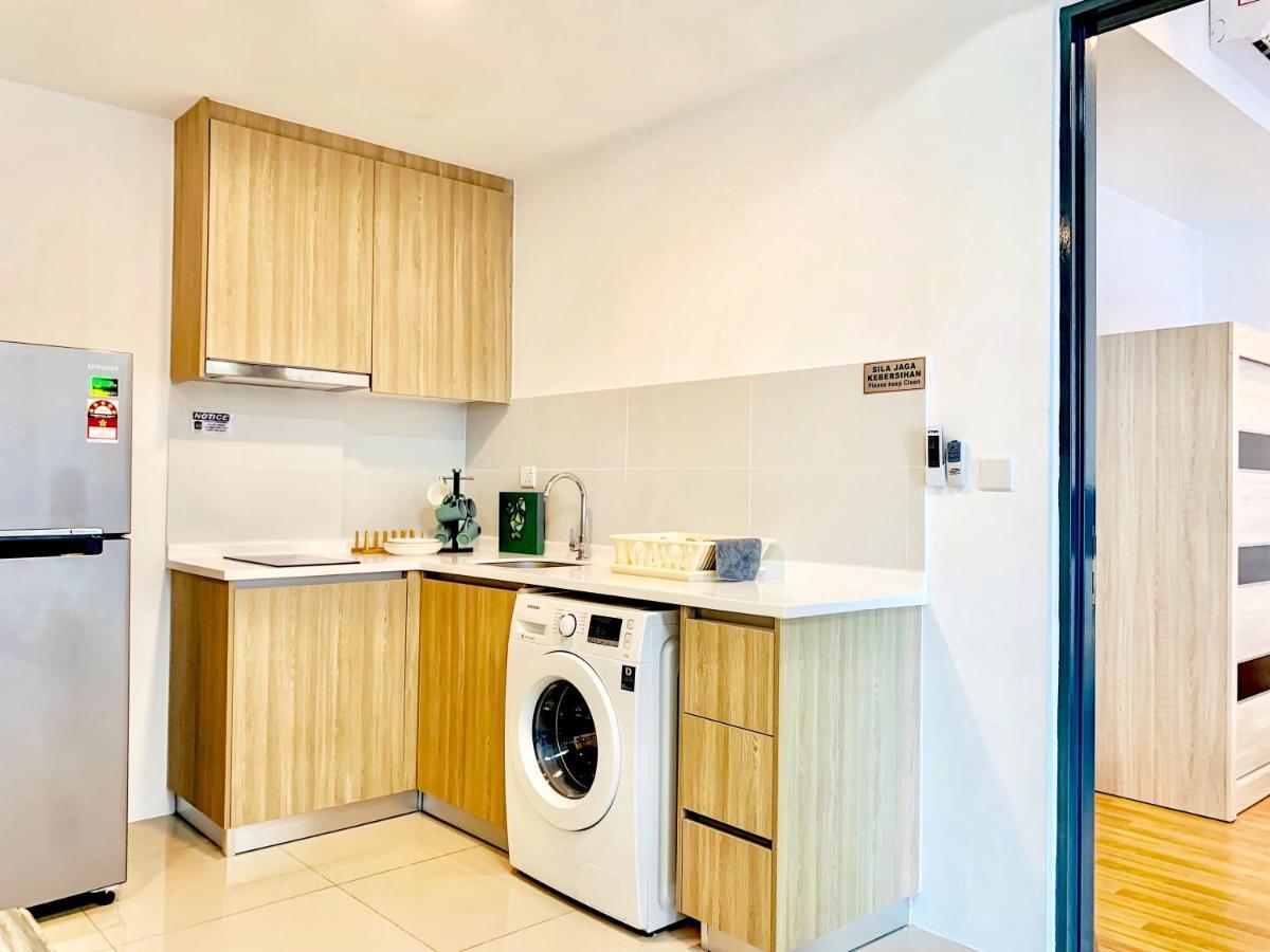 Georgetown Tropicana 218 Apartment Buitenkant foto